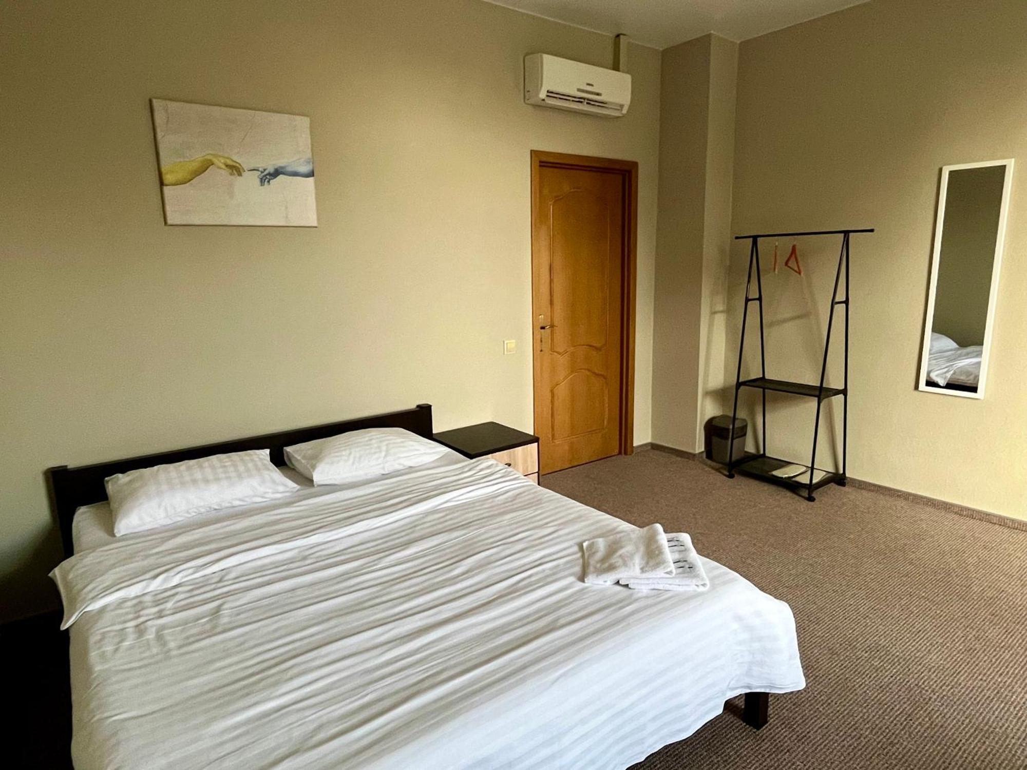 4Room Hostel Київ Номер фото