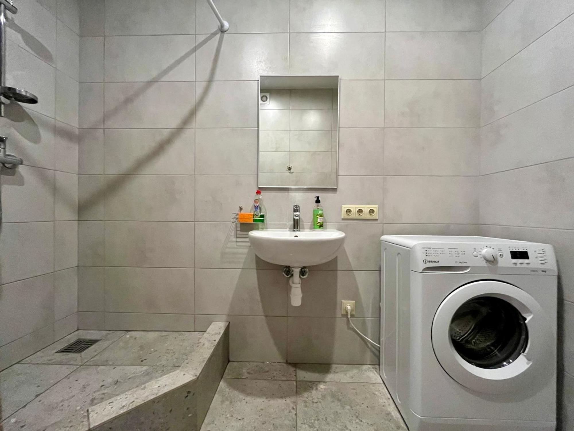 4Room Hostel Київ Екстер'єр фото
